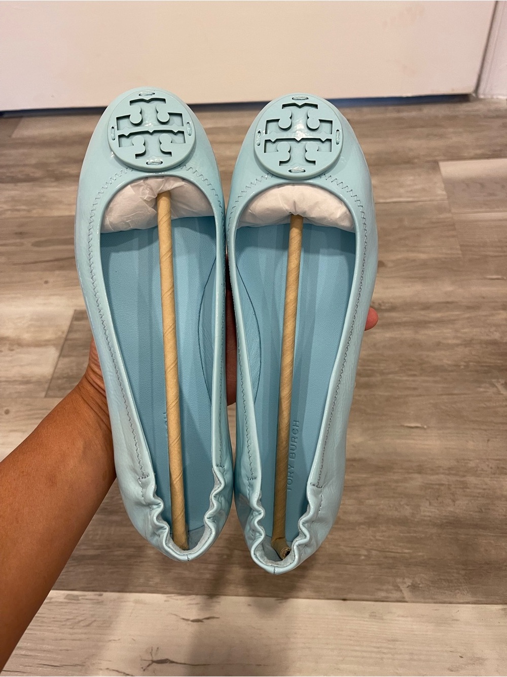 Tory Burch Minnie Travel Ballet Flats Size 7 Island Blue Patent Leather NIB